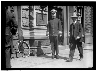 McGOWAN, SAMUEL. REAR ADMIRAL, U.S.N.; PAYMASTER GENERAL, 1914 - LCCN2016868385 photo