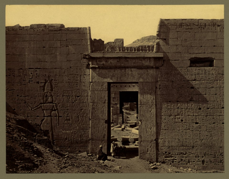 Medinet Habou LCCN2004672024