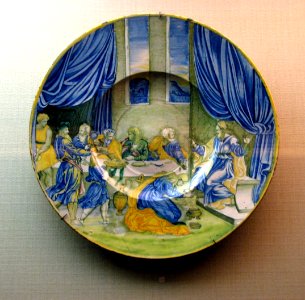 Medieval Italian maiolica 01