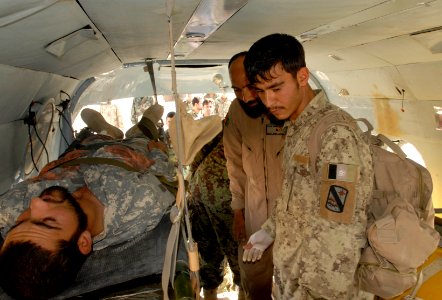 Medic course performs medevac training DVIDS374293