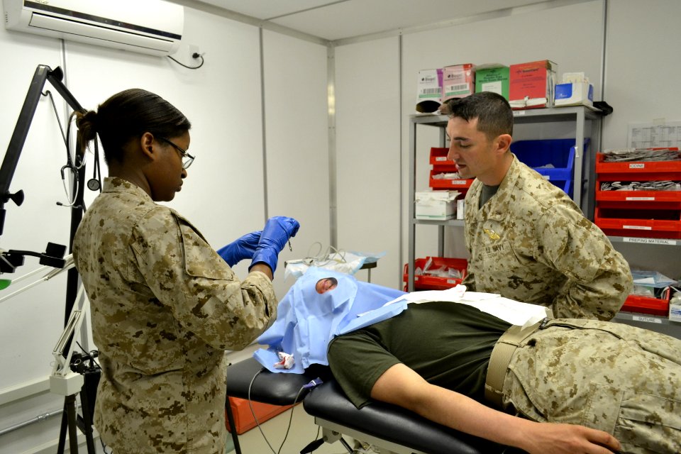 Medical clinics assist keeping members in the fight 120507-N-LS301-205