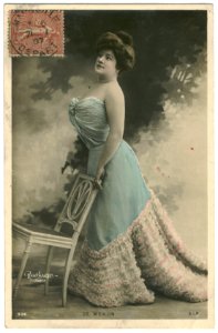MEHUN, de SIP. 934. Photo Reutlinger