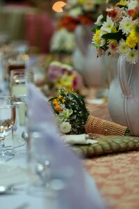 Reception flowers table setting photo