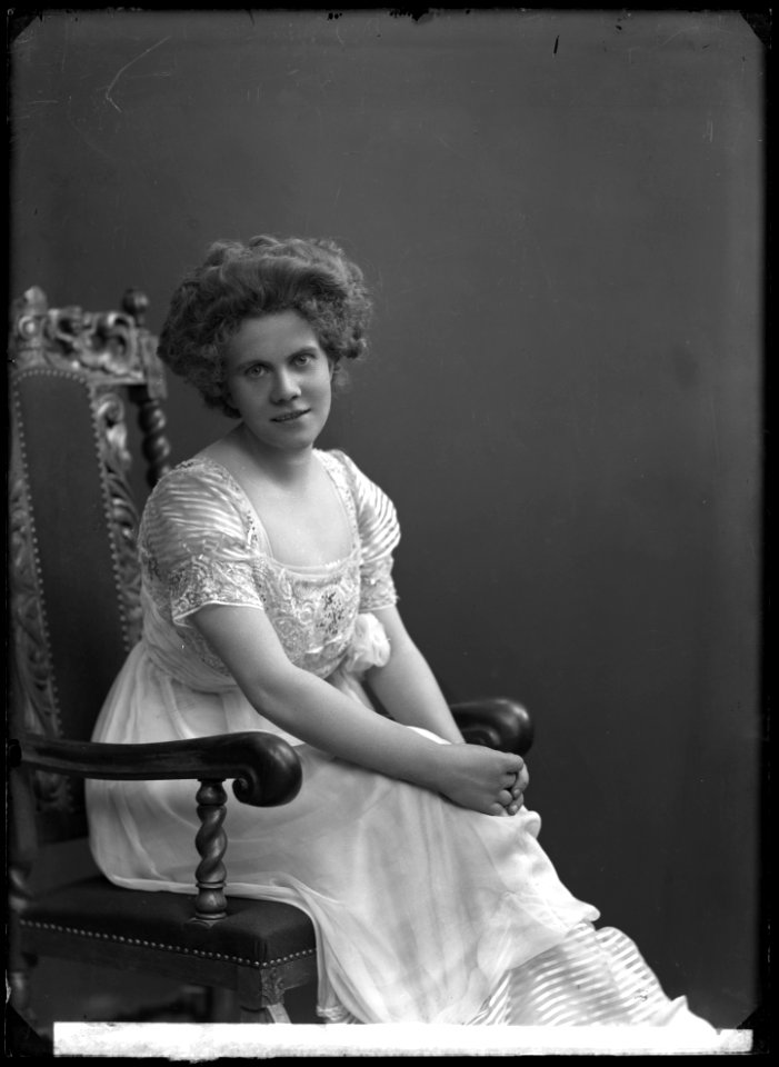 Meeri Sahlin, actor, undated portrait - SMV - GS005