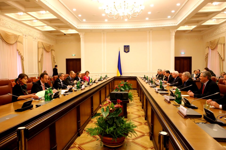 Meeting with Ukraine Prime Minister Arseniy Yatsenyuk, March 14, 2014 (13176065065)