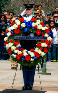 Medal of Honor Wreath Laying Ceremony - wreath (16903630056)