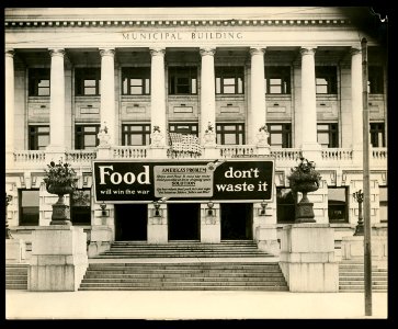 Municipal building, Trenton, N.J., the first to be equipped with the U.S. Food Administration's sign LCCN2016645672