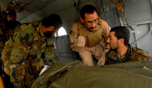Medic course performs medevac training DVIDS374291