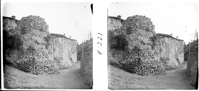 Muralles de la vila