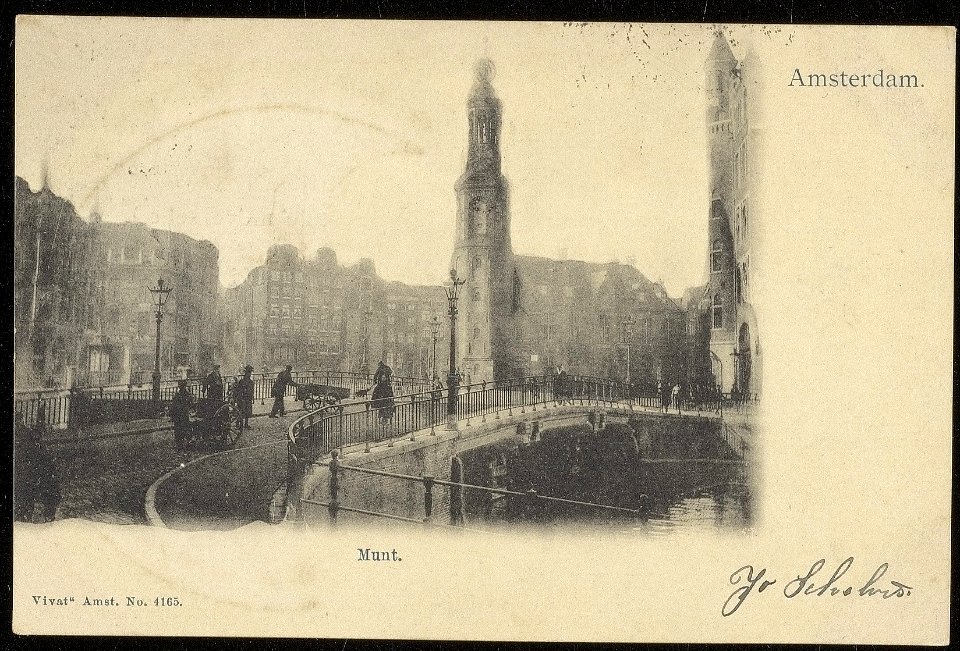 Muntplein met Munttoren, met op de voorgrond de Doelenbrug. Uitgave Vivat, Afb ANWU01720000001