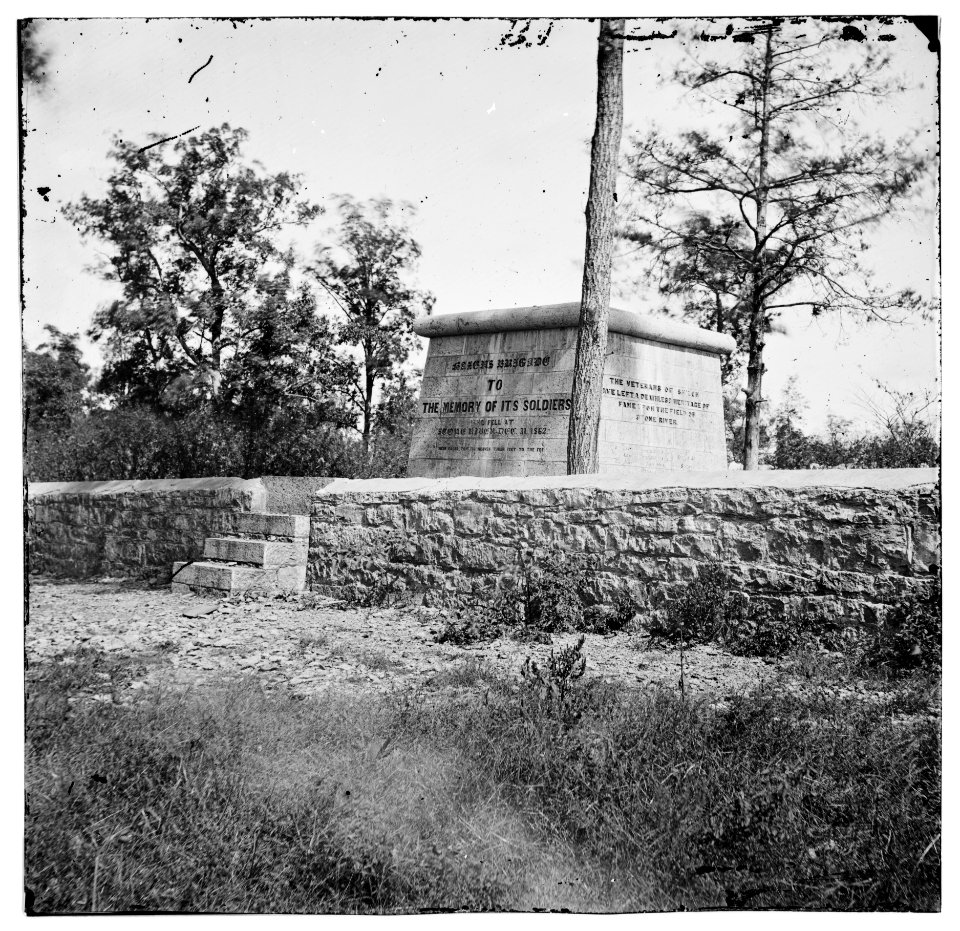 Murfreesboro, Tennessee (vicinity). Monument erected on the battlefield at Stones River in 1863 LOC cwpb.02109