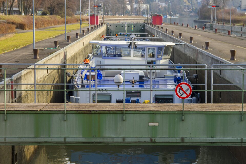 Motor tanker frachtschiff cargo vessel