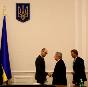 Meeting with Ukraine Prime Minister Arseniy Yatsenyuk, March 14, 2014 (13176328934)