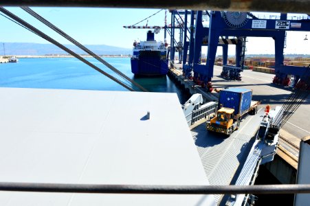 MV Cape Ray 140702-N-XB010-015