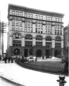 Mutual Life Building, northwest corner of Yesler Way and 1st Ave, Seattle, 1904 (CURTIS 2046) photo