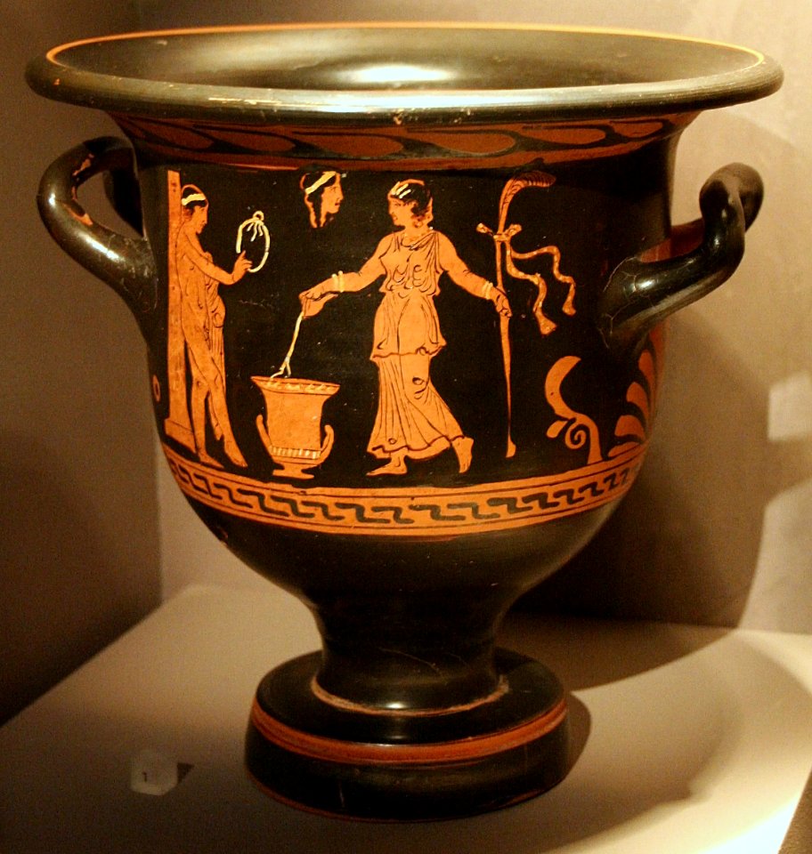 Museum of Cycladic Art - Red-figure calyx krater