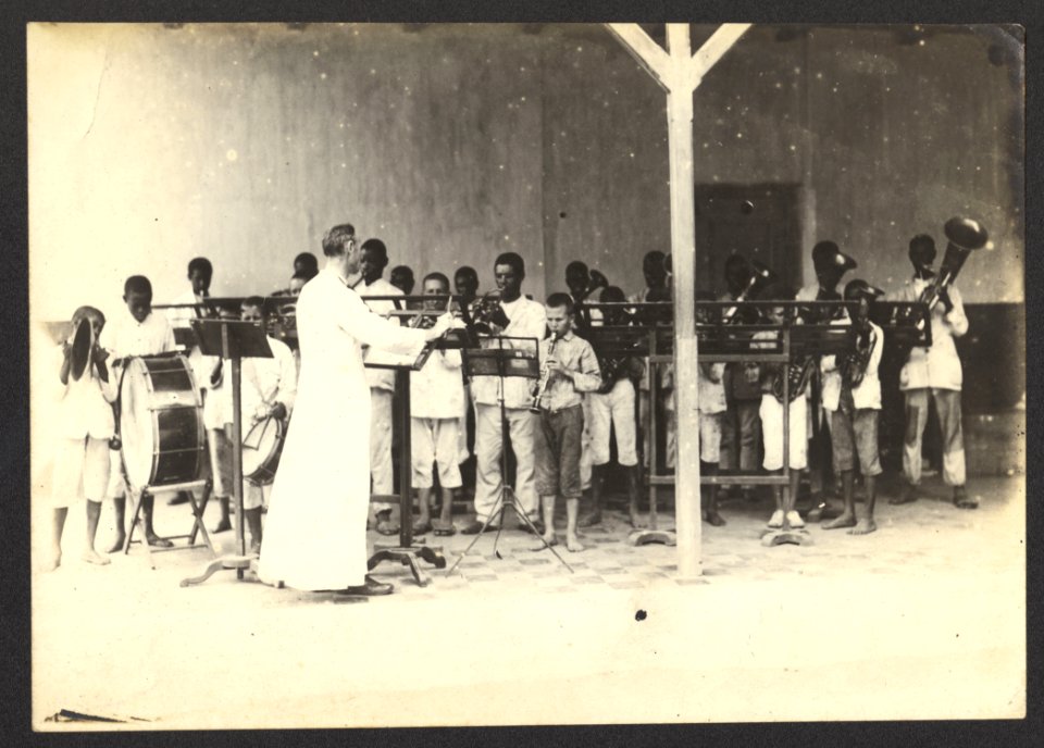 Muziekkorps jongeren olv frater - BNA-DIG-HARTOG-ALBUM-CURACAO-010