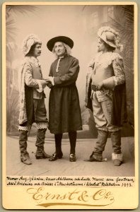 Musketörerna i klostret, Folkteatern 1893. Rollporträtt - SMV - H10 012