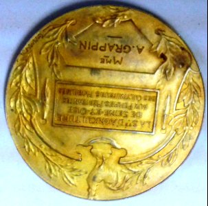 Médaille agrcole remiseà Mme Louise Grapin