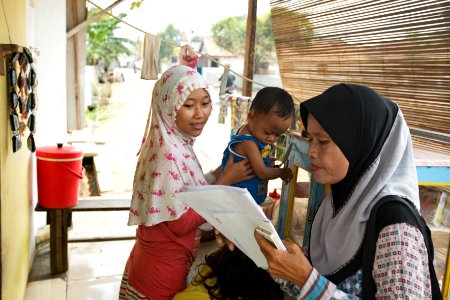 Membuat Perubahan untuk Ibu dan Bayi (27021194528)