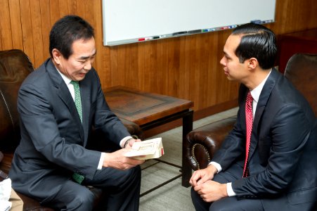 Memorandum Of Understanding (15538563072)