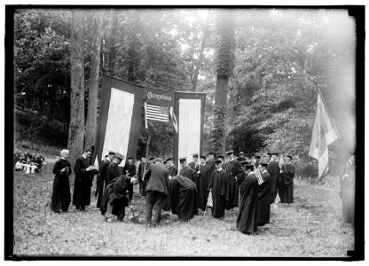 MEMORIAL TREES. MEMORIAL TREE PLANTING AT GEORGETOWN UNIVERSITY LCCN2016870059