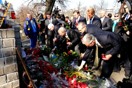 Memorial on Instytutska str., Maidan, March 14, 2014 (13147706874)