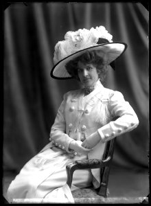 Märtha Lindlöf in Geografi och kärlek at Svenska teatern 1908 - SMV - GL098