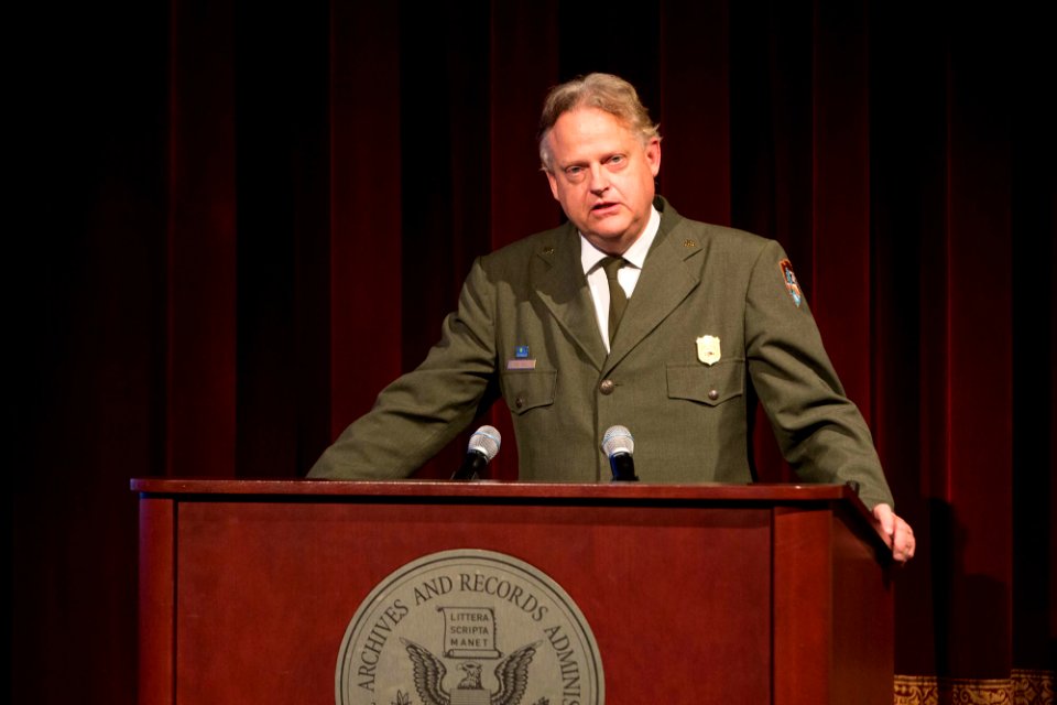 Memorials for the Future Lecture (27182864403)