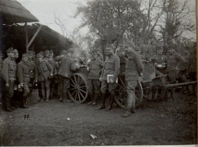 Menageverteilung bei Infanterieregiment 54 Stab (BildID 15651660)