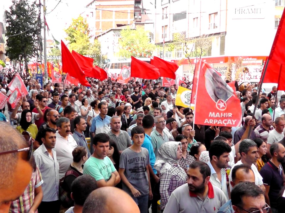 Merasîma Oxirkirina Qurbanîyên Êrîşa Pirsûsê 15