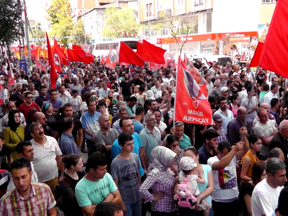Merasîma Oxirkirina Qurbanîyên Êrîşa Pirsûsê 6