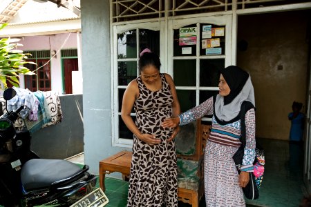 Membuat Perubahan untuk Ibu dan Bayi (40183825154)