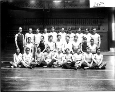 Men's physical education class 1908 (3194702875) photo