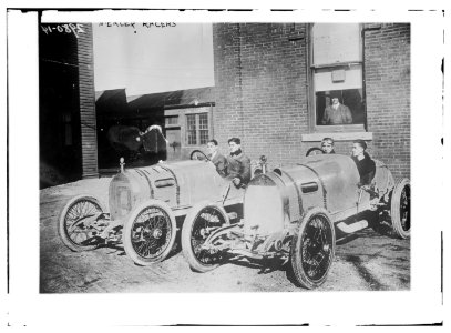 Mercer Racers LCCN2014695351