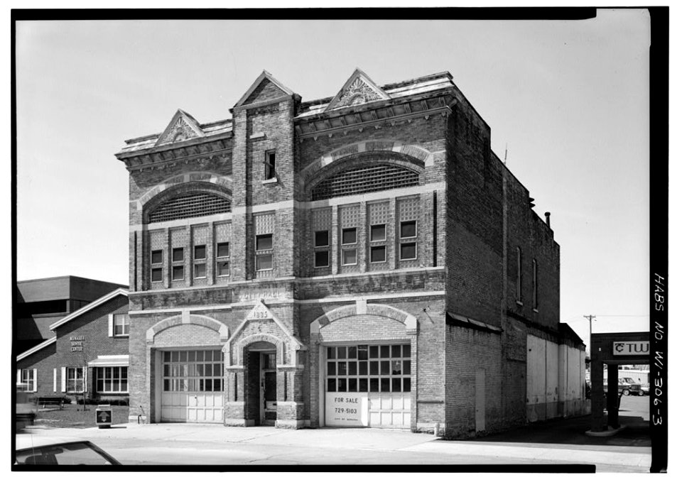 Menasha City Hall, Menasha, Wisconsin