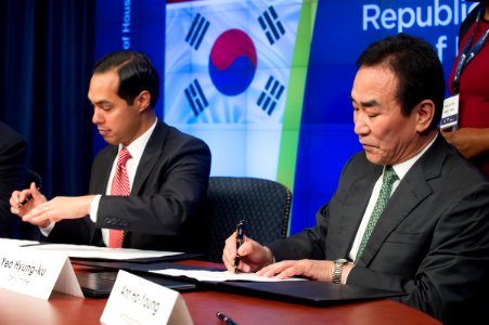 Memorandum Of Understanding (15537732045)
