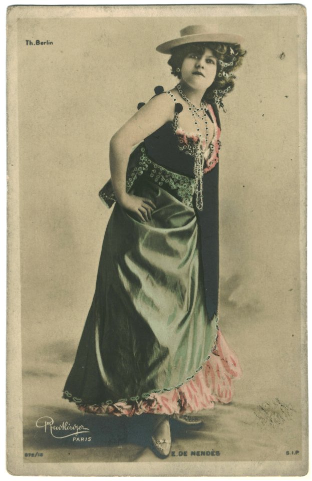 MENDÈS, Elsa de SIP. 872-18. Théâtre de Berlin. Photo Reutlinger