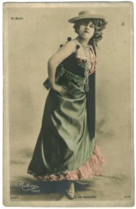 MENDÈS, Elsa de SIP. 872-18. Théâtre de Berlin. Photo Reutlinger