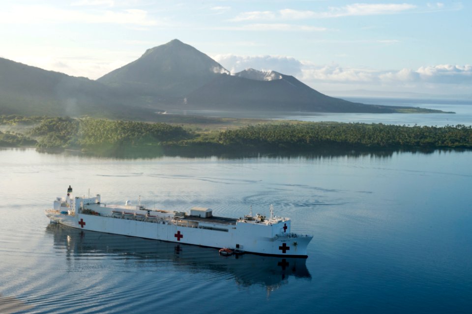 Mercy sits at anchorage in Simpson Harbor in Rabaul during Pacific Partnership 2015 150706-N-BK290-056