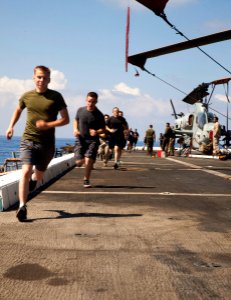 Memorial Day fun run (34304268113)