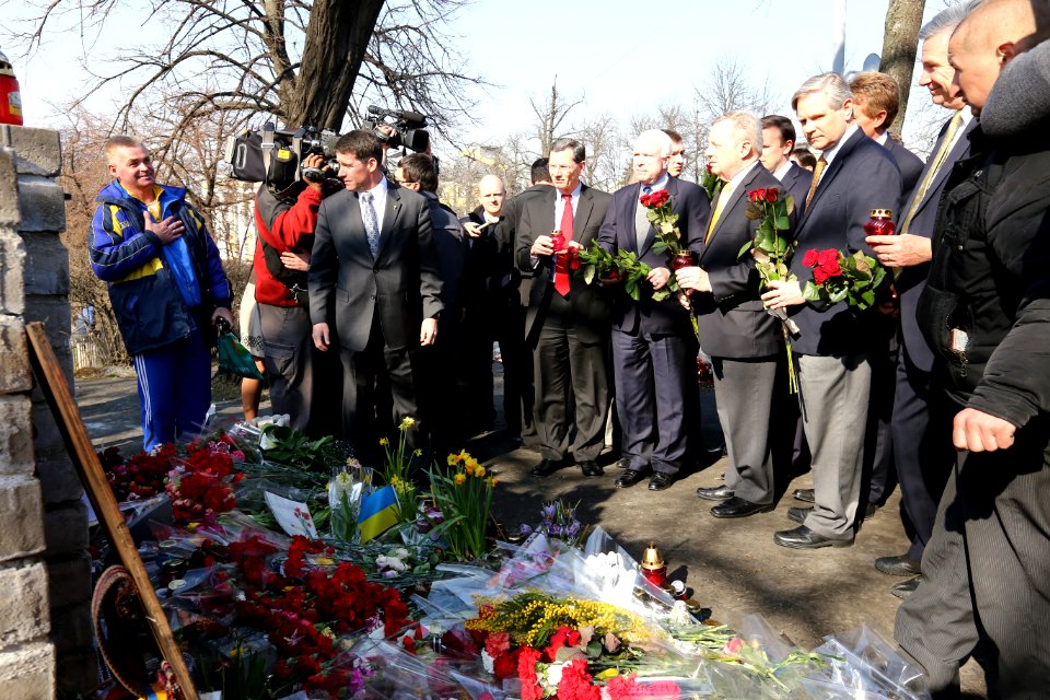 Memorial on Instytutska str., Maidan, March 14, 2014 (13147426265)