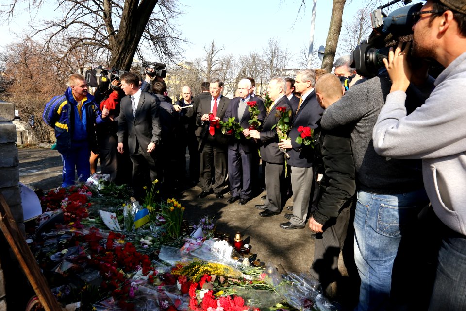 Memorial on Instytutska str., Maidan, March 14, 2014 (13147535883)