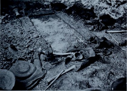 Meroë, the City of the Ethiopians - being an account of a first season's excavations on the site, 1909-1910 (1911) (14762597184)