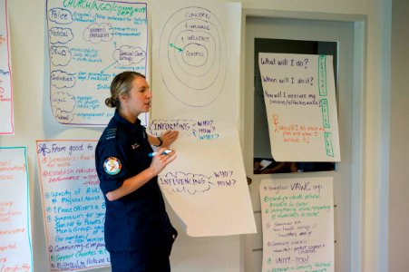 Mercy crew conducts Women, Peace and Security subject matter expert exchange during Pacific Partnership 2015 150812-N-UQ938-035 photo