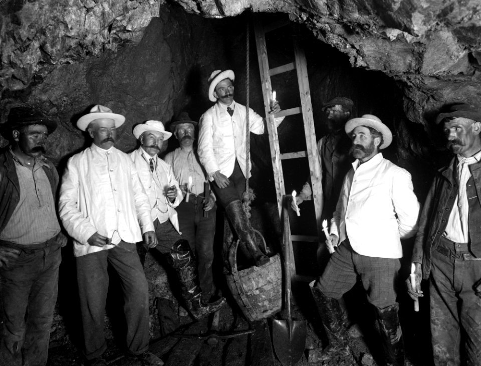 Men at Bonmahon Mines County Waterford early 1900s