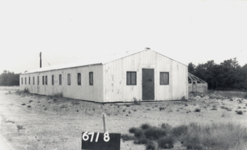 Metal barracks, Building 6718