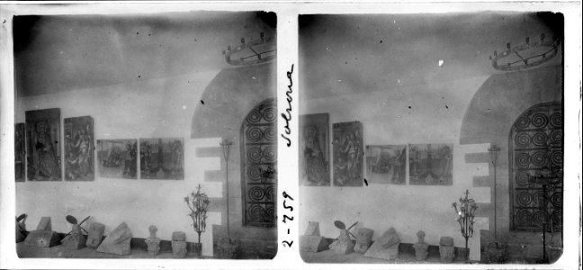 Més objectes a l ' interior del museu diocesà de Solsona
