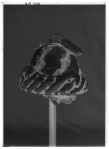 Mössa med fallvalk - Livrustkammaren - 36008-negative