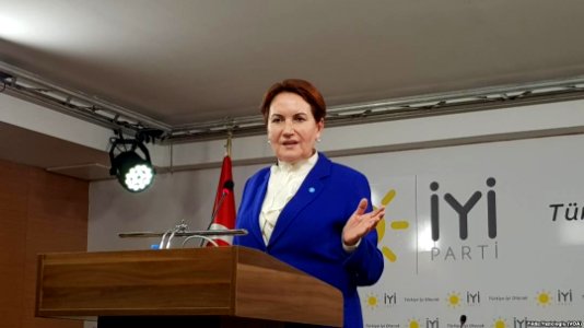 Meral Akşener presidential campaign